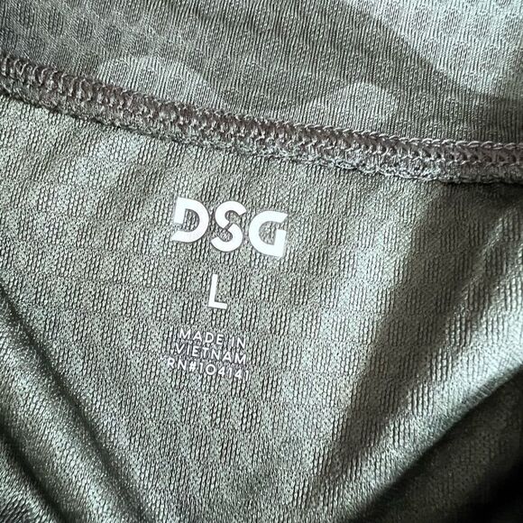 DSG Jersey muscle shirt army size large - Picture 8 of 11